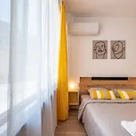 Cozy & Parking - Subject To Availability *
