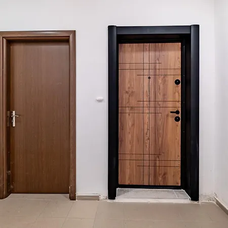 Cozy & Parking - Subject To Availability וארנה