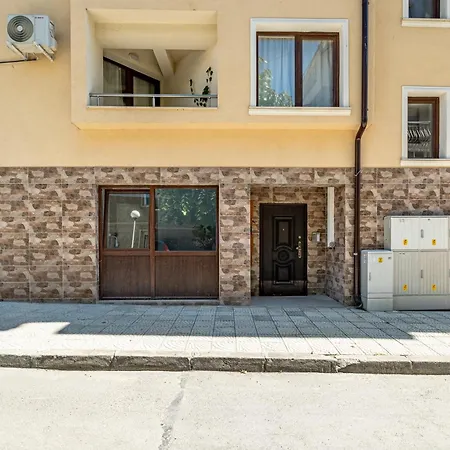 Апартаменты Cozy & Parking - Subject To Availability Варна