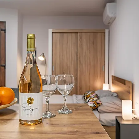 Cozy & - Parking - Subject To Availability Apartmán *