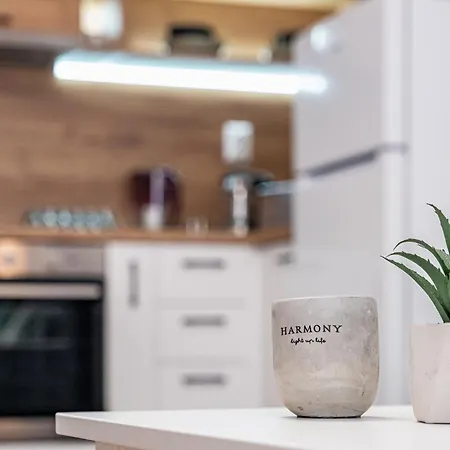 Appartement Cozy & Parking - Subject To Availability