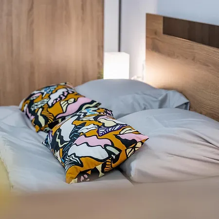 Cozy & - Parking - Subject To Availability * Varna